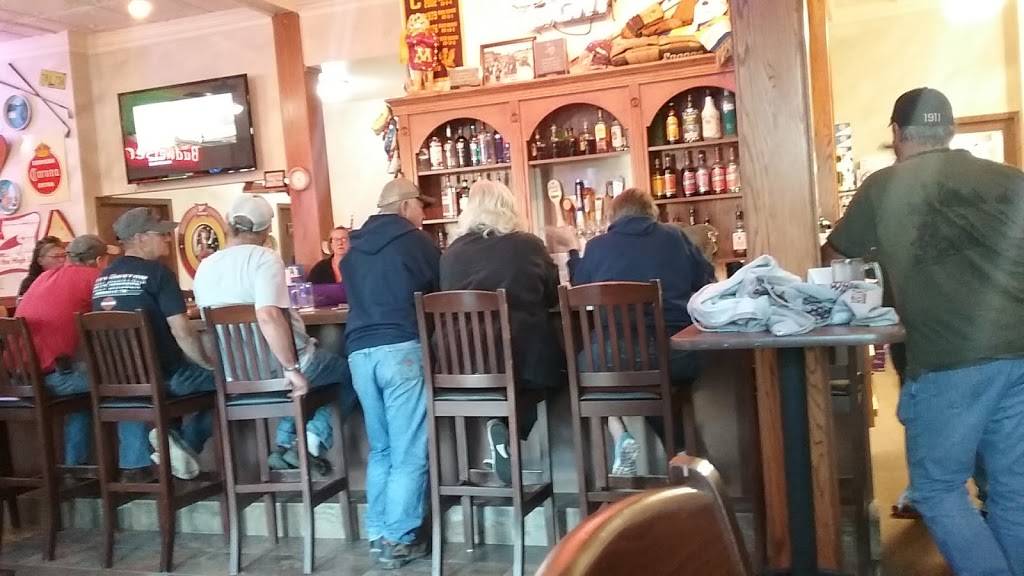 Gateway Pub | meal takeaway | 516 Douglas Ave, Henning, MN 56551, USA | 2185832157 OR +1 218-583-2157