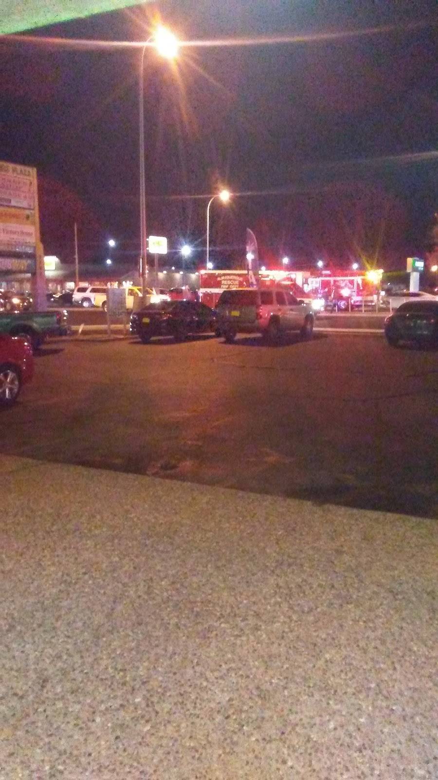 Subway | meal takeaway | 3200 Coors Blvd NW Suite E, Albuquerque, NM 87120, USA | 5053520094 OR +1 505-352-0094