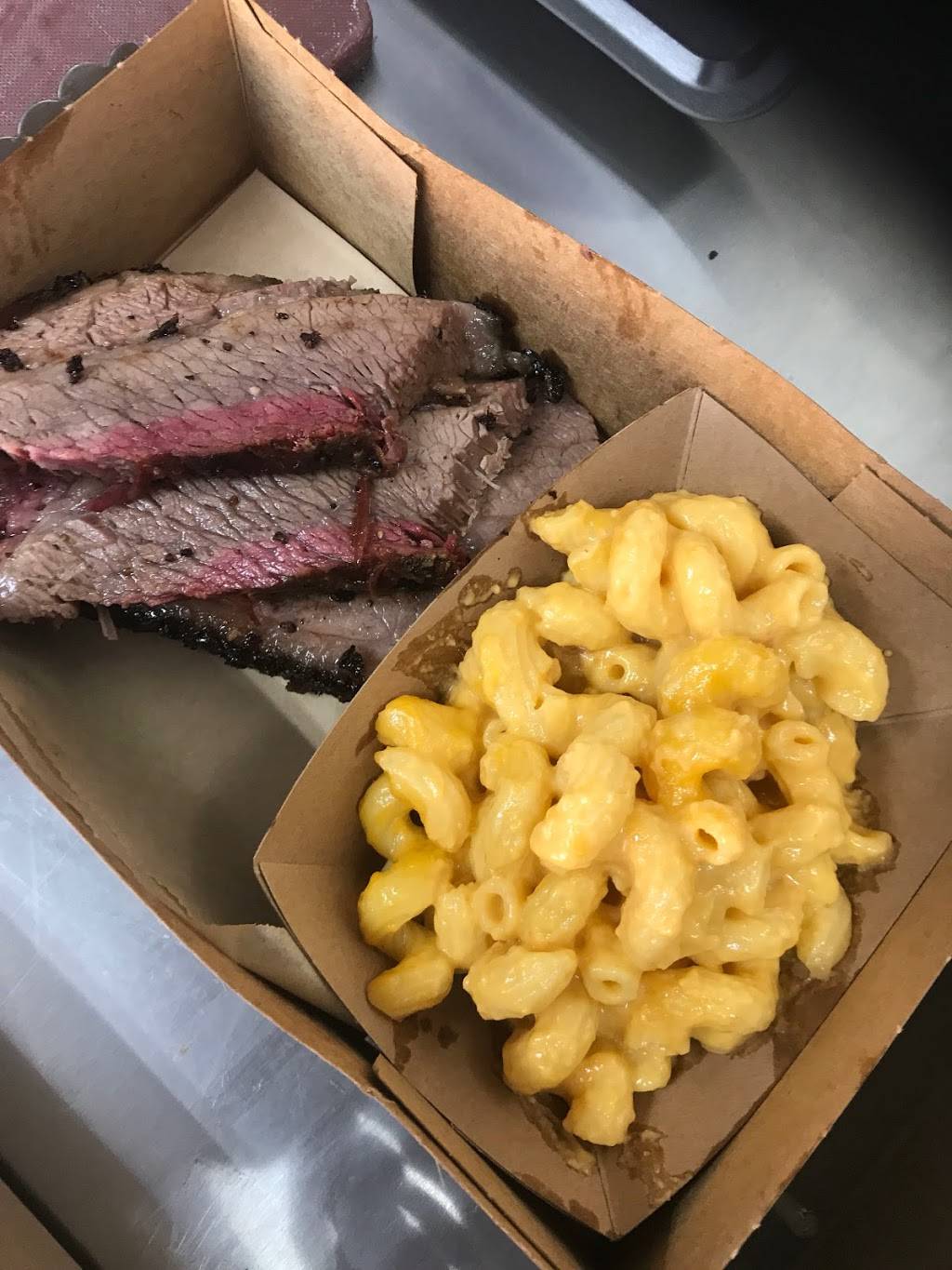 Neighbor Tims BBQ | restaurant | 6483 Calle Real, Goleta, CA 93117, USA | 8058452230 OR +1 805-845-2230