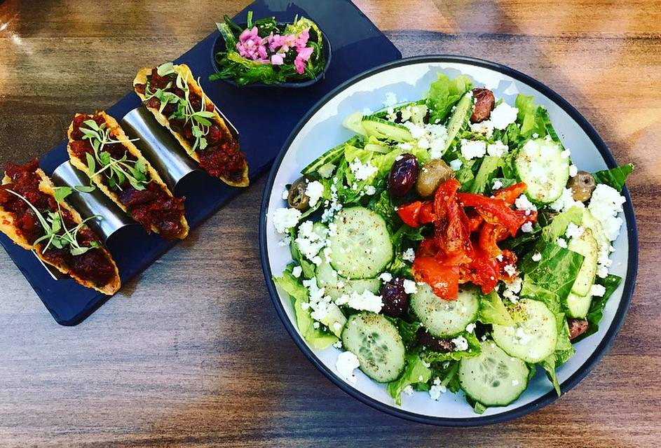 Essex Bar & Bistro | restaurant | 101 S Tryon St #14, Charlotte, NC 28280, USA | 9804063857 OR +1 980-406-3857