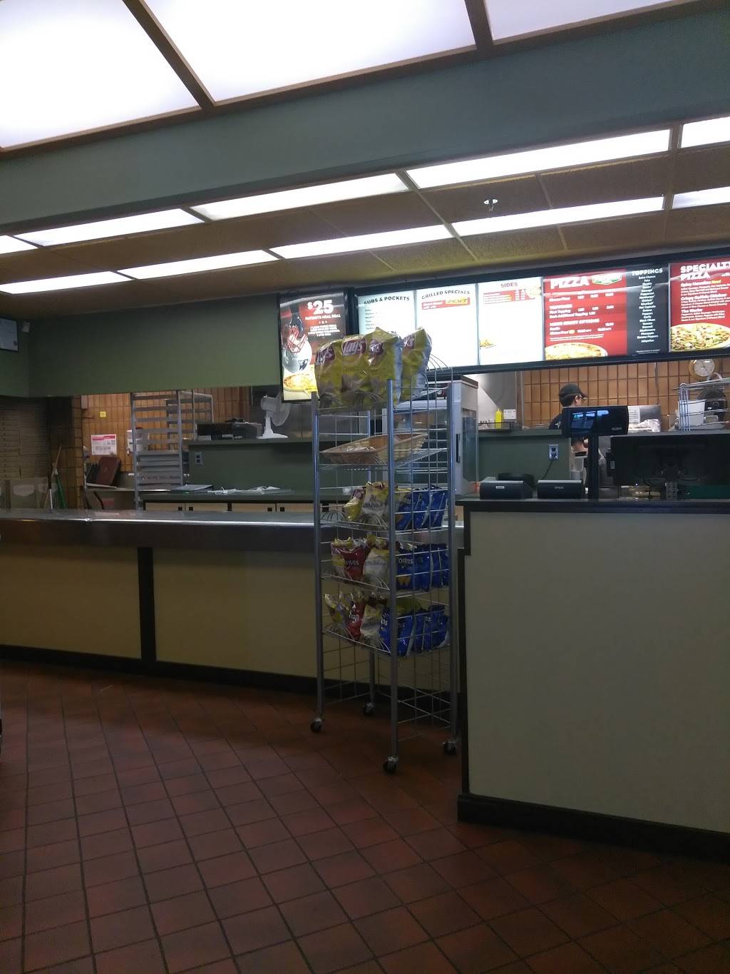 Papa Ginos | restaurant | 1422 Washington St, Hanover, MA 02339, USA | 7818262371 OR +1 781-826-2371