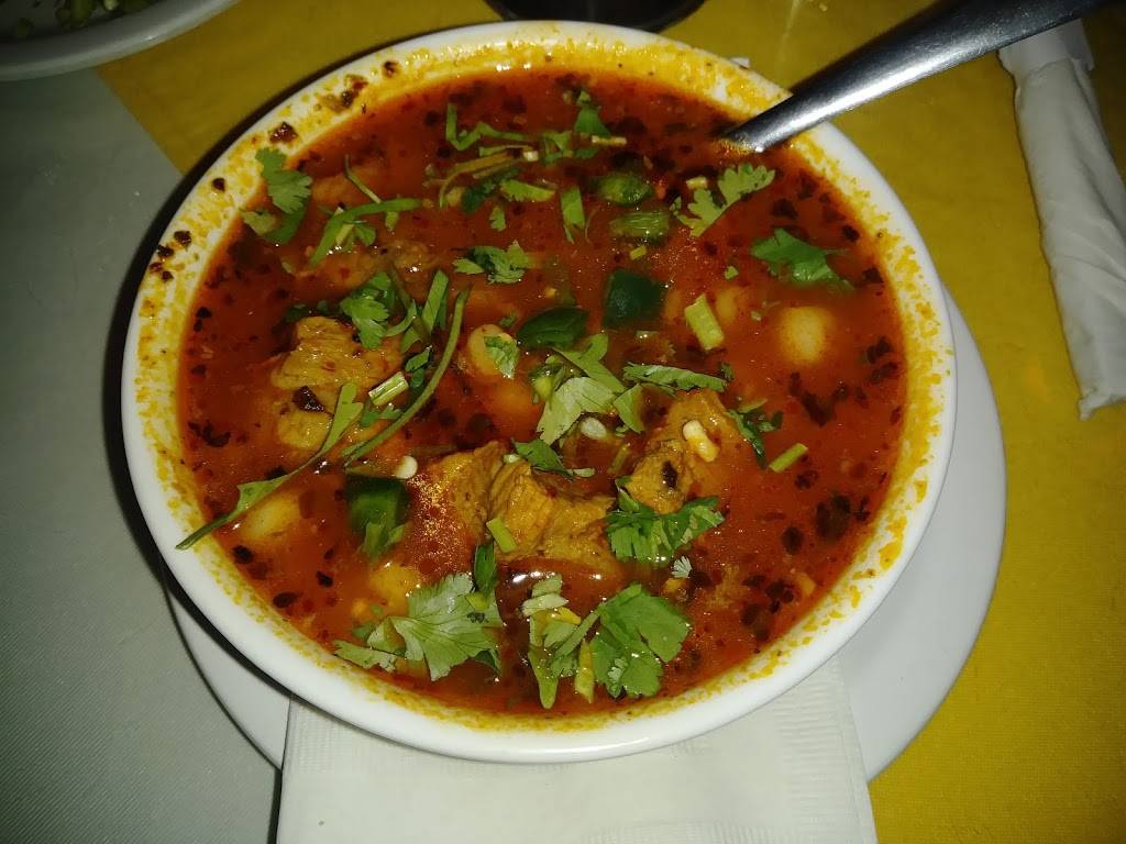 EL Rey Restaurant Bar N Grill | restaurant | 2400 US-290, Dripping Springs, TX 78620, USA | 5128585459 OR +1 512-858-5459