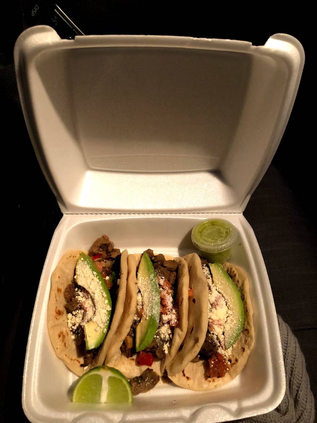 Pupuseria Laguna | restaurant | Aspen Hill, MD 20906, USA | 2403542065 OR +1 240-354-2065