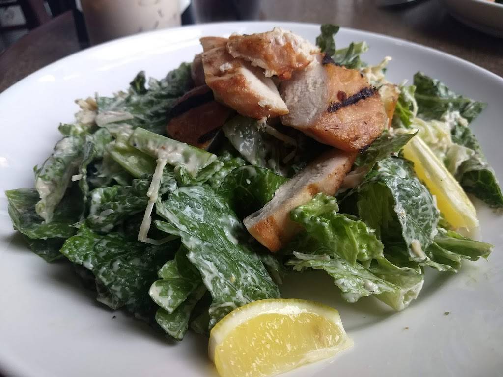 Black & Tan Grille | restaurant | 130 E Walnut St, Green Bay, WI 54301, USA | 9204307700 OR +1 920-430-7700