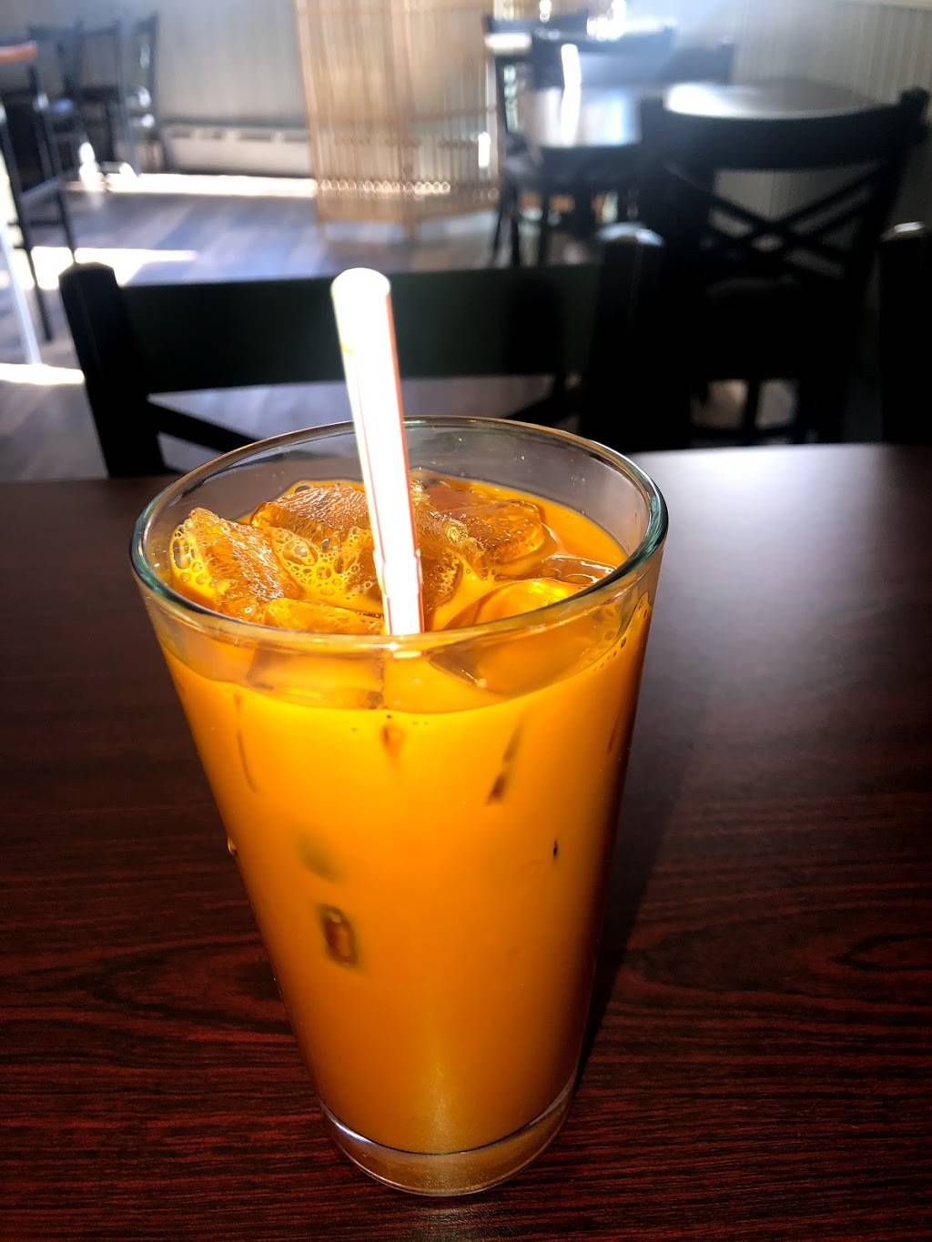 Laos Cafe | restaurant | 2340 S Hemberger St, Philadelphia, PA 19145, USA | 2673145375 OR +1 267-314-5375