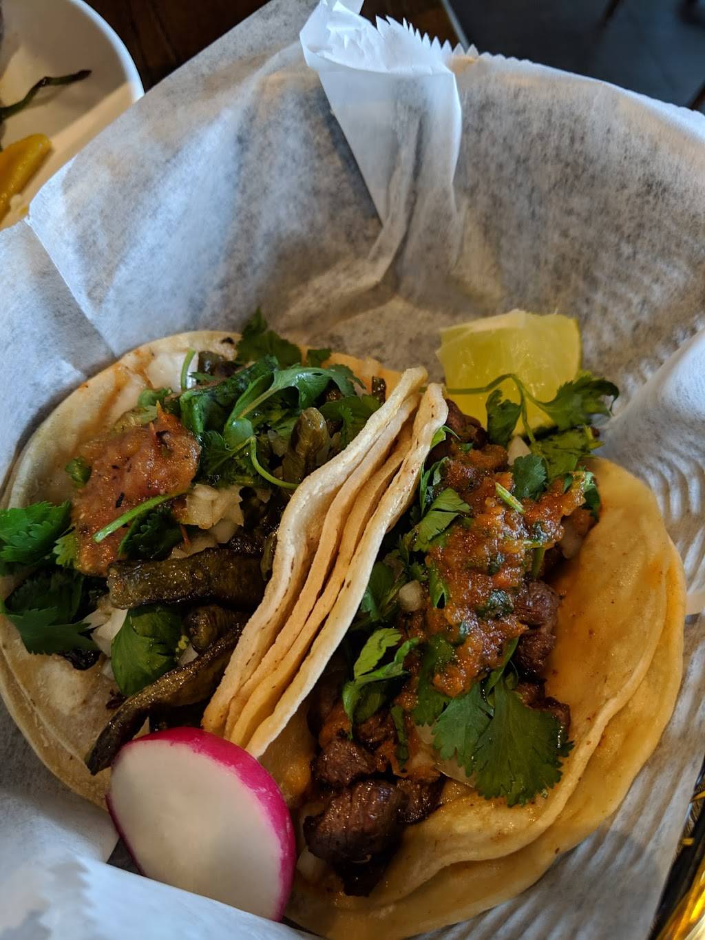 Los Cuernos | restaurant | 499 Washington Blvd, Jersey City, NJ 07310, USA | 2012225700 OR +1 201-222-5700