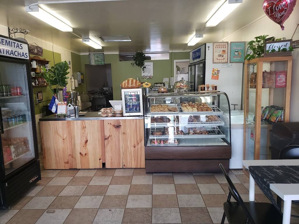 Semitas Katrachas | restaurant | 8923 Woodman Ave, Arleta, CA 91331, USA | 8188105243 OR +1 818-810-5243