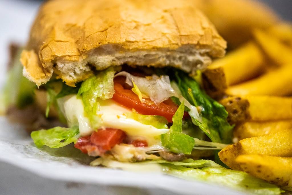 Fired Up Pizza | restaurant | 9413 Old Burke Lake Rd, Burke, VA 22015, USA | 7034251100 OR +1 703-425-1100