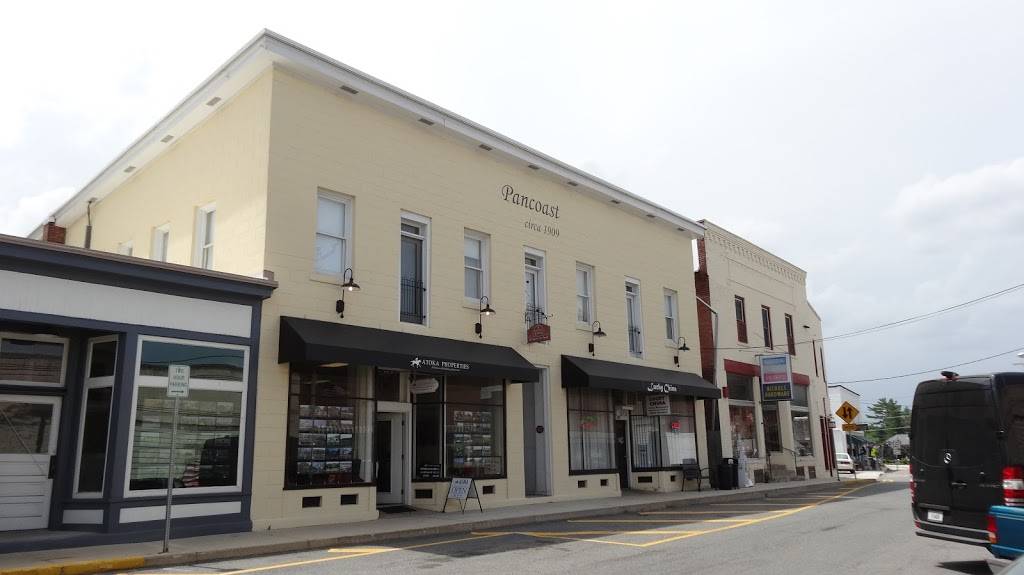 Lucky China | restaurant | 119 N 21st St, Purcellville, VA 20132, USA | 5407510633 OR +1 540-751-0633