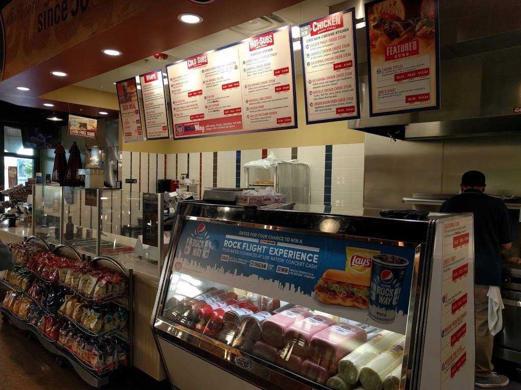 Jersey Mikes Subs | restaurant | 2565 Waukegan Rd Unit 132, Bannockburn, IL 60015, USA | 8476079889 OR +1 847-607-9889