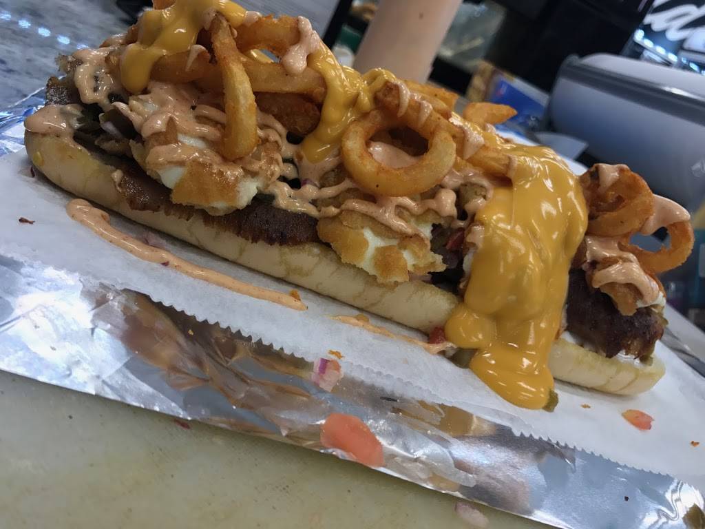 Speedys grub shack | restaurant | 14001 Lakewood Heights Blvd, Cleveland, OH 44107, USA | 2162512419 OR +1 216-251-2419