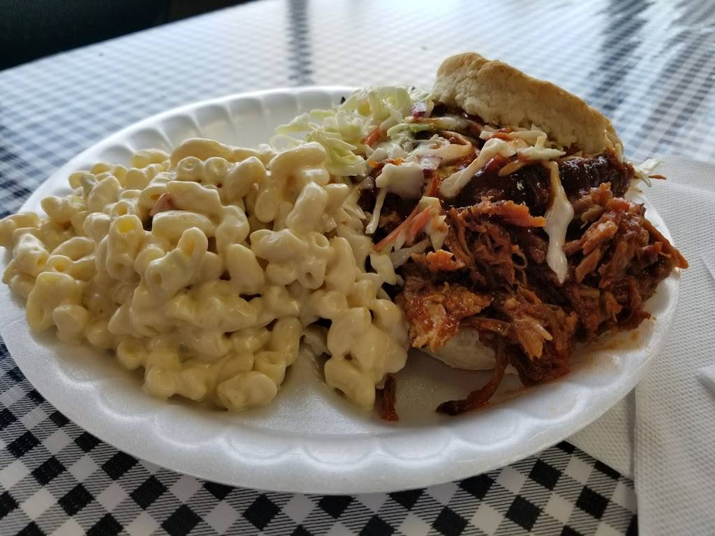 Rhodies Smokin BBQ | restaurant | 30375 SE High Point Way, Preston, WA 98050, USA | 4252226428 OR +1 425-222-6428