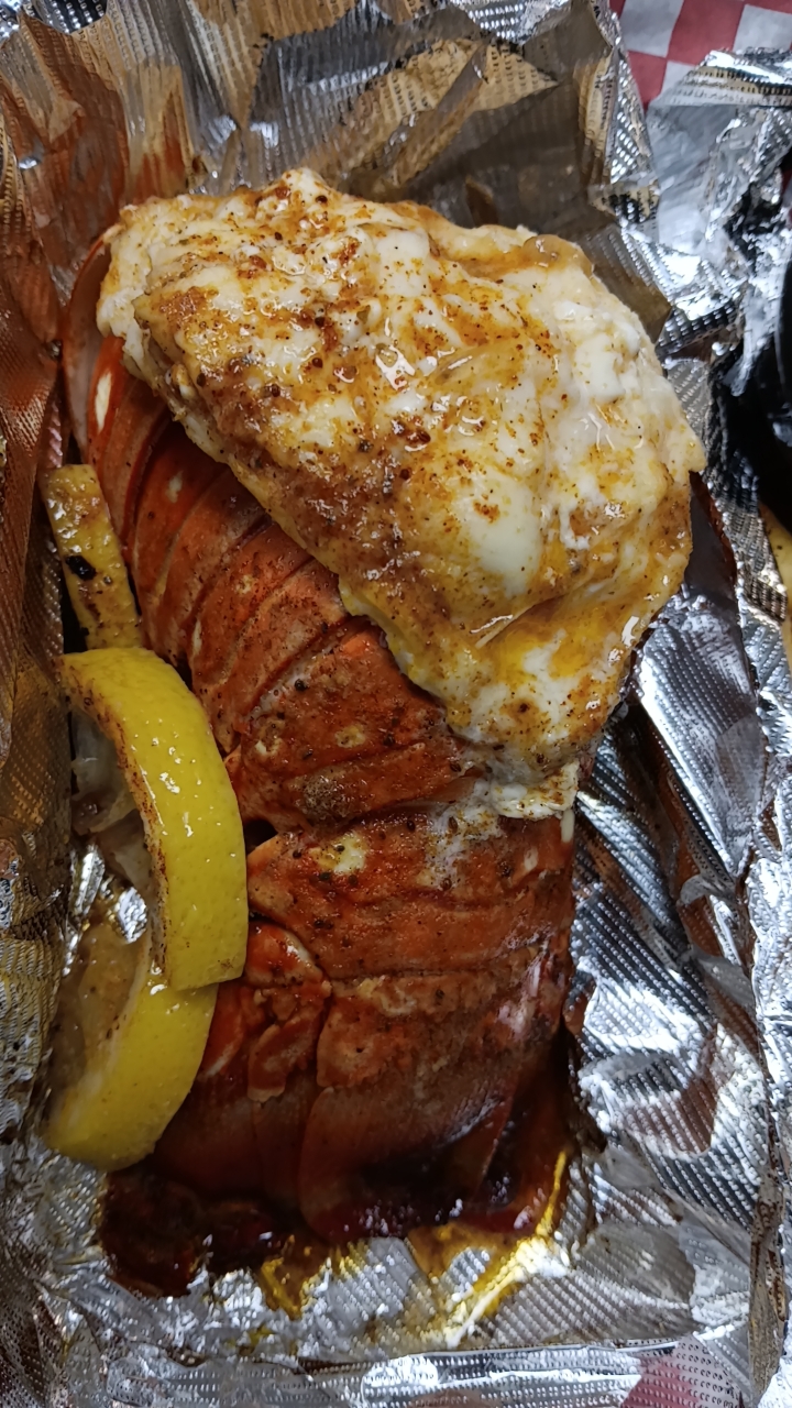 Captain Hooks Seafood & Grill | restaurant | 24125 Lorain Rd, North Olmsted, OH 44070, USA | 4404714010 OR +1 440-471-4010