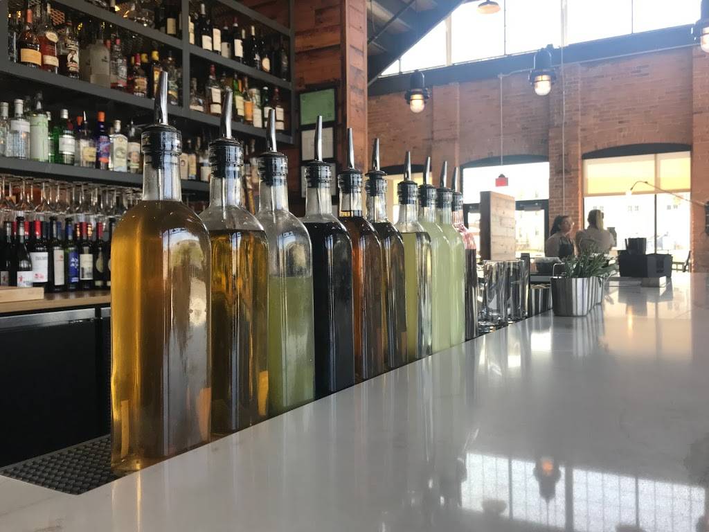 600 Kitchen & Bar | restaurant | 600 E Michigan Ave, Kalamazoo, MI 49007, USA | 2694432401 OR +1 269-443-2401