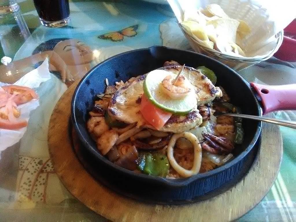Panchos Mexican Grill | restaurant | 1676 Montclair Rd, Birmingham, AL 35210, USA | 2052016670 OR +1 205-201-6670