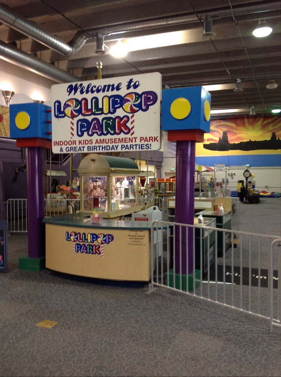 Avalanche Grill | restaurant | 6901 S Peoria St, Englewood, CO 80112, USA | 3037540544 OR +1 303-754-0544