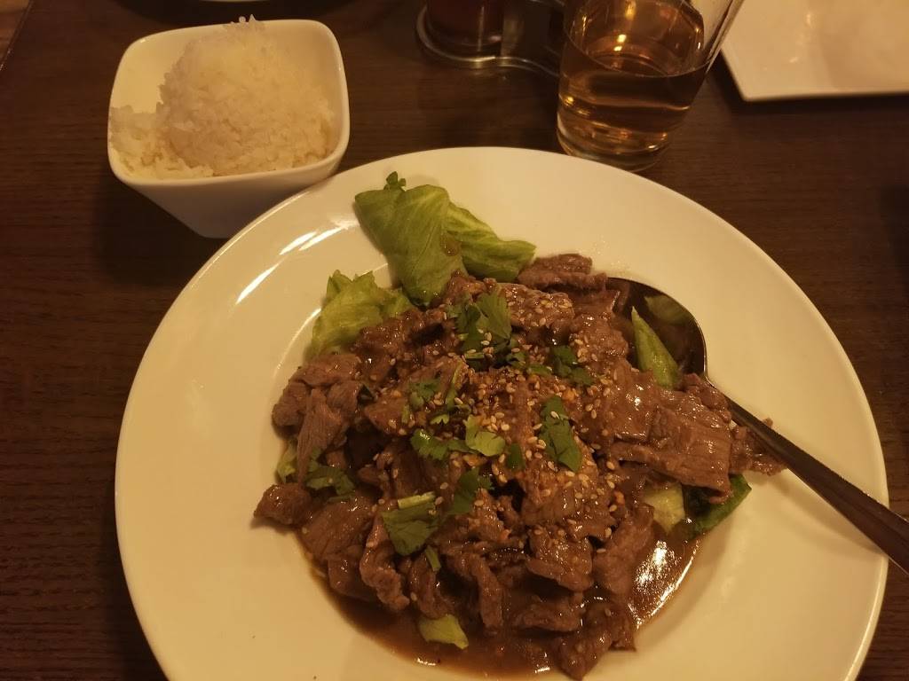 Thai Peppers Restaurant | restaurant | 5541 Merchants View Sq, Haymarket, VA 20169, USA | 7037546561 OR +1 703-754-6561