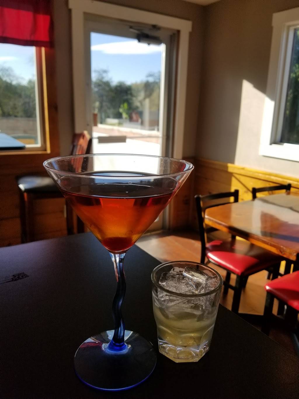 Statz Restaurant and Lounge | restaurant | 341 N Main St, North Brookfield, MA 01535, USA | 5088677204 OR +1 508-867-7204