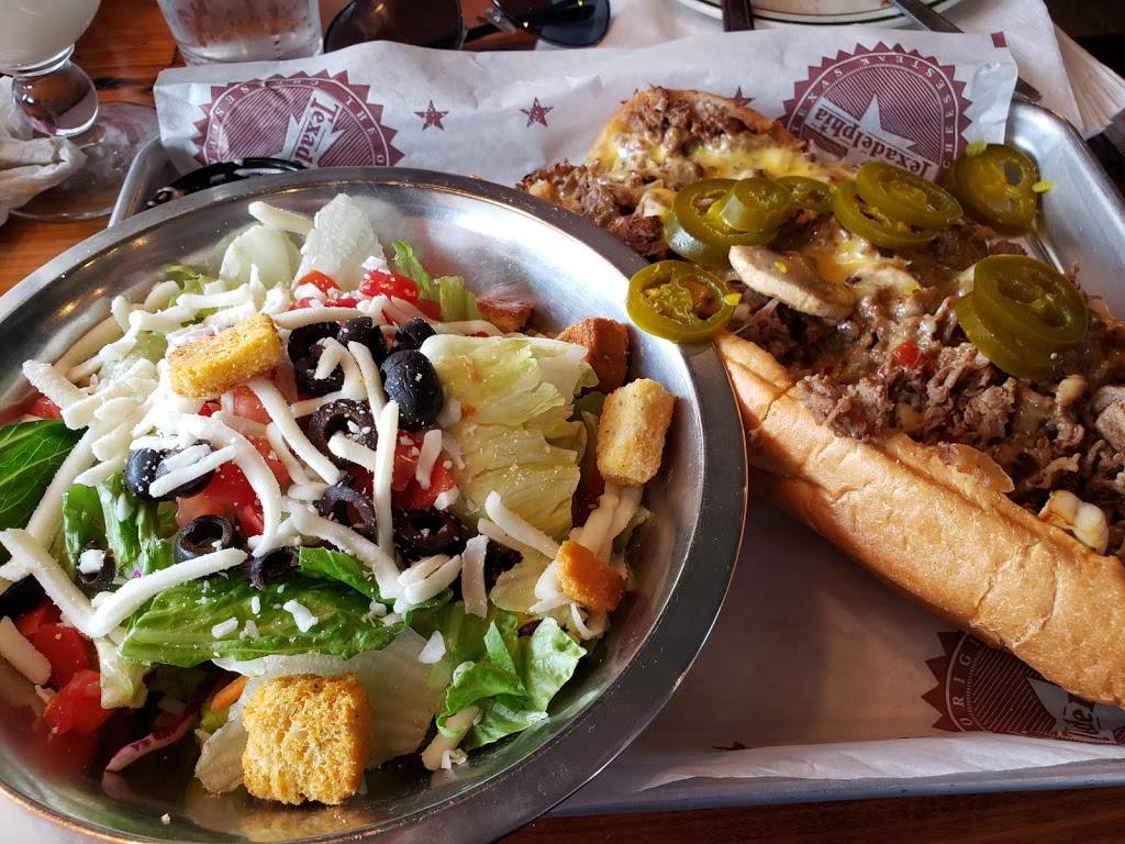 Texadelphia | restaurant | 1228 Seawall Blvd, Galveston, TX 77550, USA | 4094972953 OR +1 409-497-2953