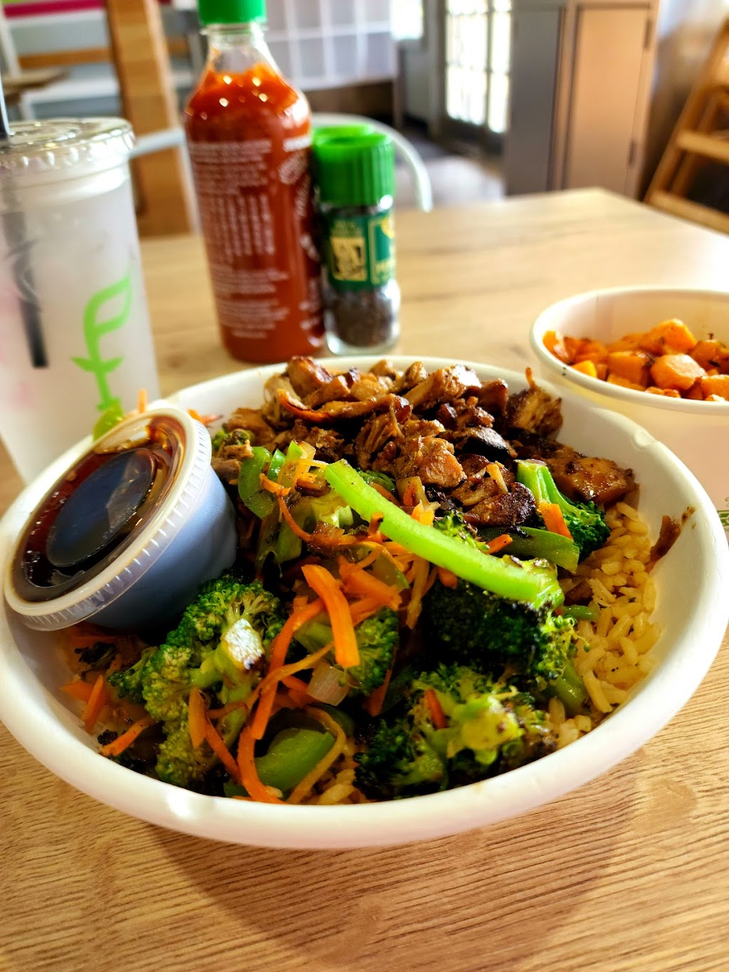 SoFresh | restaurant | 2425 W State Rd 434, Longwood, FL 32779, USA | 4074109141 OR +1 407-410-9141