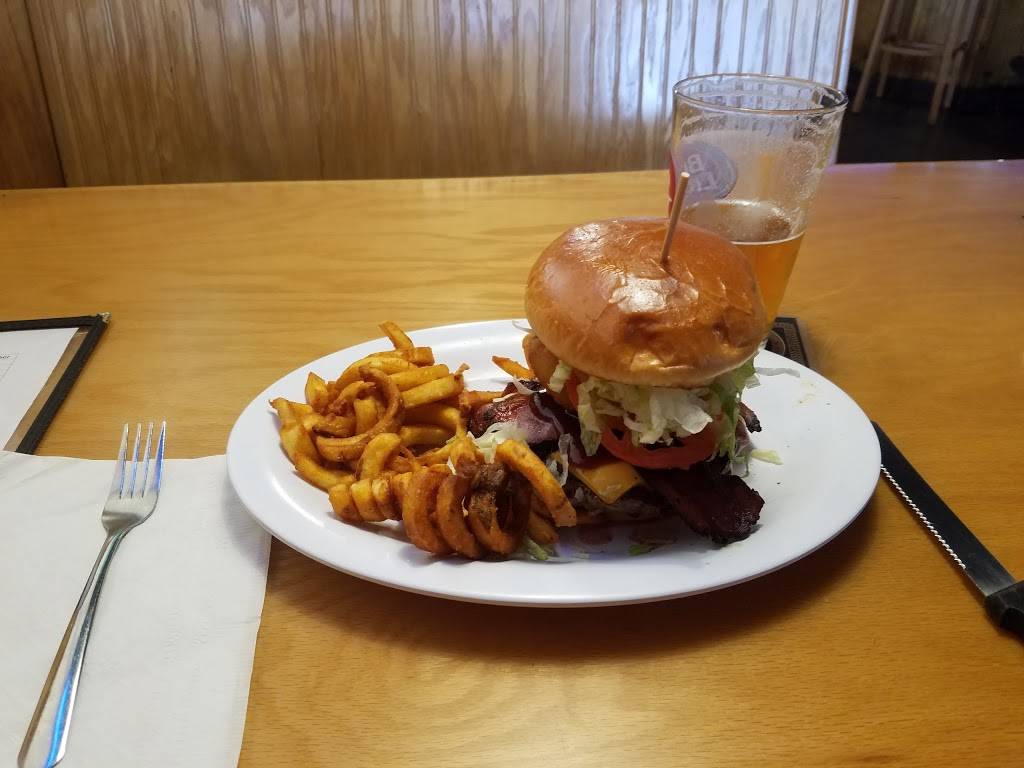 Beef O Bradys | restaurant | 1860 S Barnett Shoals Rd #101, Athens, GA 30605, USA | 7068501916 OR +1 706-850-1916