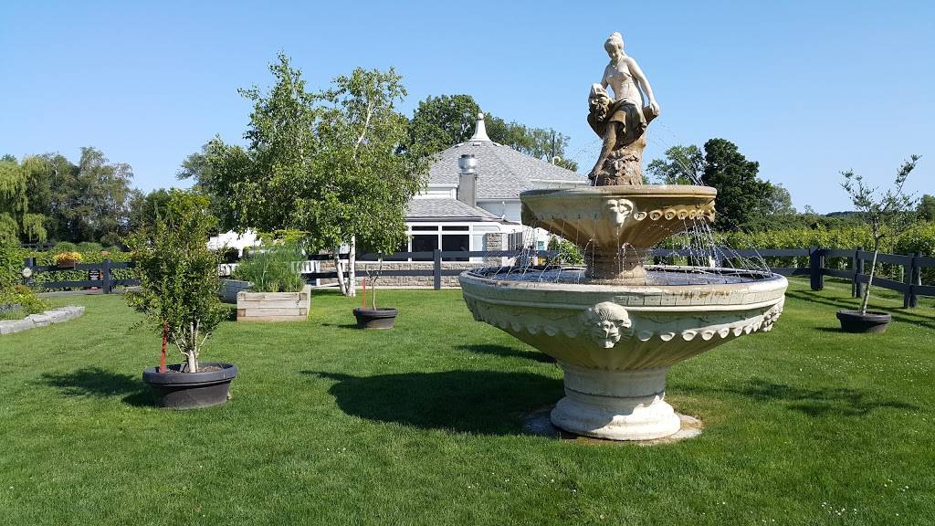 Waupoos Estates Winery & Restaurant | restaurant | 3016 County Road 8, Picton, ON K0K 2T0, Canada | 6134768338 OR +1 613-476-8338