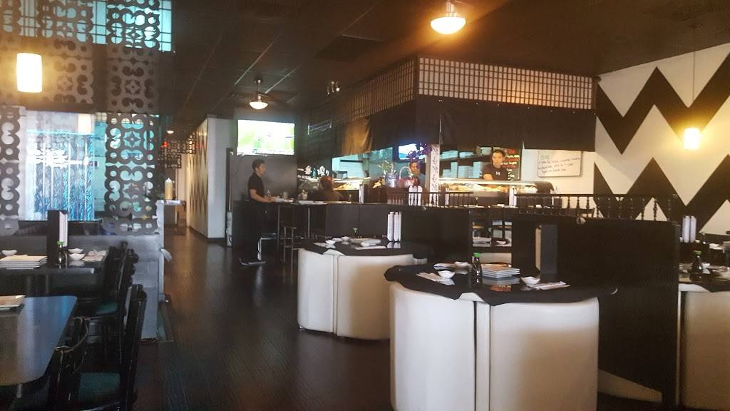 Sushi Maru | restaurant | 2020 W Brandon Blvd #160, Brandon, FL 33511, USA | 8136576278 OR +1 813-657-6278