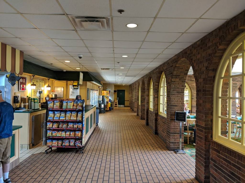 Marions Piazza | restaurant | 3443 N Dixie Dr, Dayton, OH 45414, USA | 9372776553 OR +1 937-277-6553