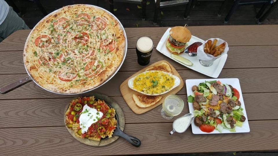 The Dubliner Irish Pub | restaurant | 2307 W Azeele St, Tampa, FL 33609, USA | 8132582257 OR +1 813-258-2257