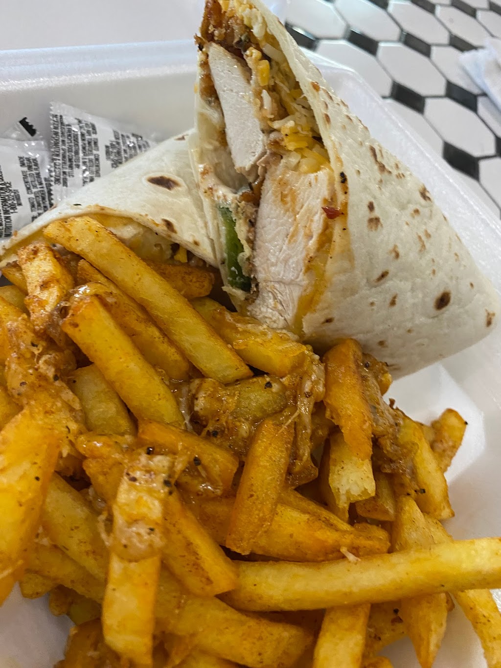 Jesse James Foods LLC | restaurant | 3000 Jennings Ln Suite I, Batesville, AR 72501, USA | 8705694171 OR +1 870-569-4171