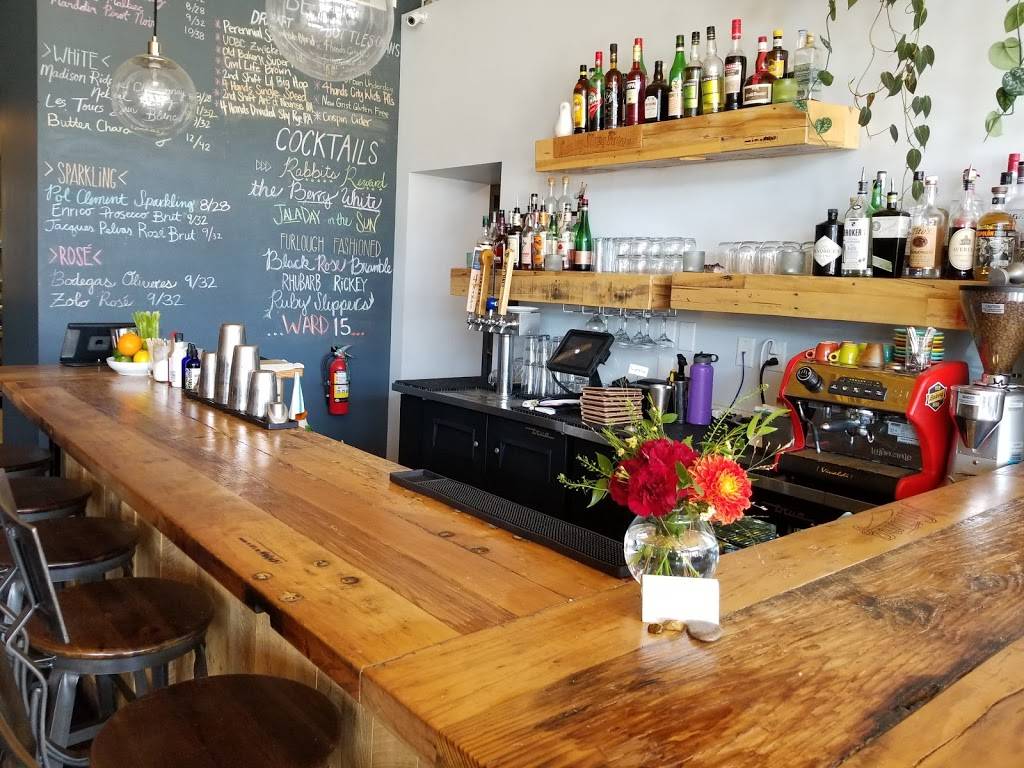 Tree House Restaurant | restaurant | 3177 S Grand Blvd, St. Louis, MO 63118, USA | 3146962100 OR +1 314-696-2100