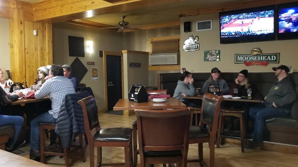 The Rib Crib & Smokeshop | restaurant | 106 Lakeport Rd, St. Catharines, ON L2N 4R1, Canada | 9059341231 OR +1 905-934-1231