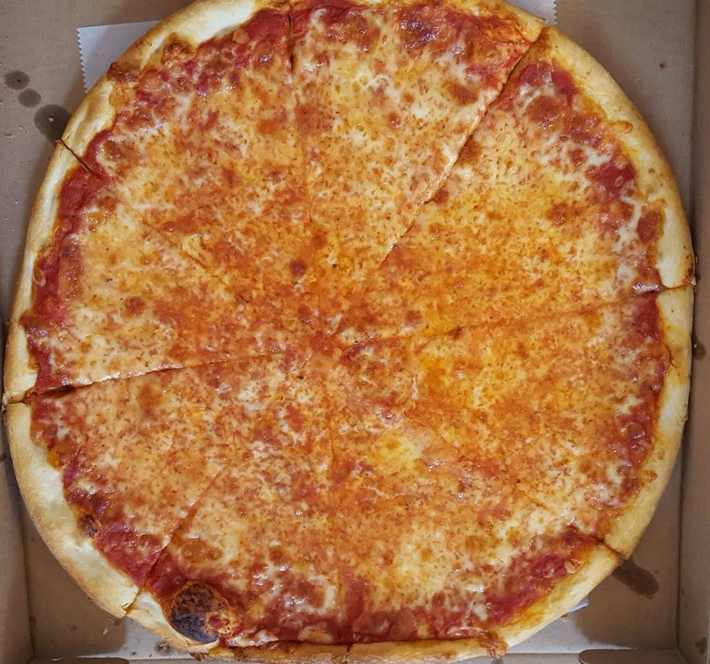 Antonios Pizza | restaurant | 209 York St, Goldsboro, PA 17319, USA | 7179325678 OR +1 717-932-5678