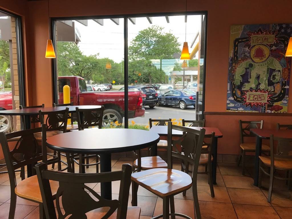 Taco Bell | meal takeaway | 24024 W Nine Mile Rd, Southfield, MI 48033, USA | 2483508580 OR +1 248-350-8580