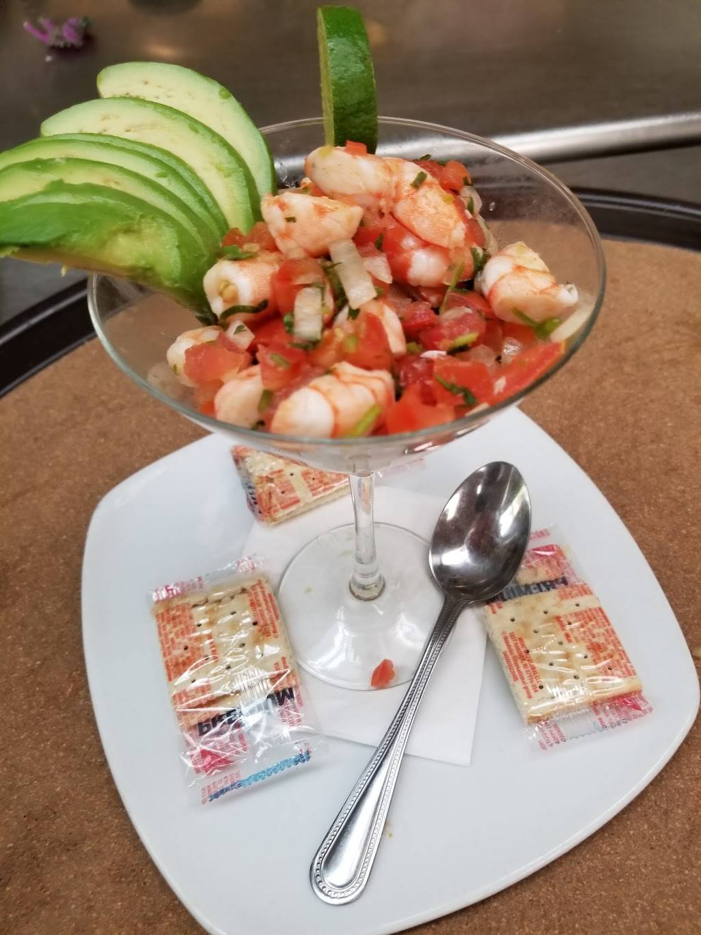 BLUE AGAVE RESTAURANT & TEQUILAS | restaurant | 185 E Santa Clara St, Ventura, CA 93001, USA | 8056679180 OR +1 805-667-9180