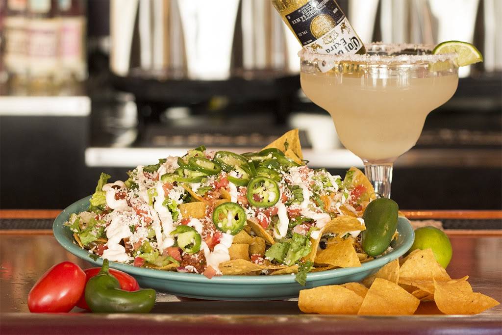 Nacho Hippo | restaurant | 1160 Farrow Pkwy, Myrtle Beach, SC 29577, USA | 8438399770 OR +1 843-839-9770