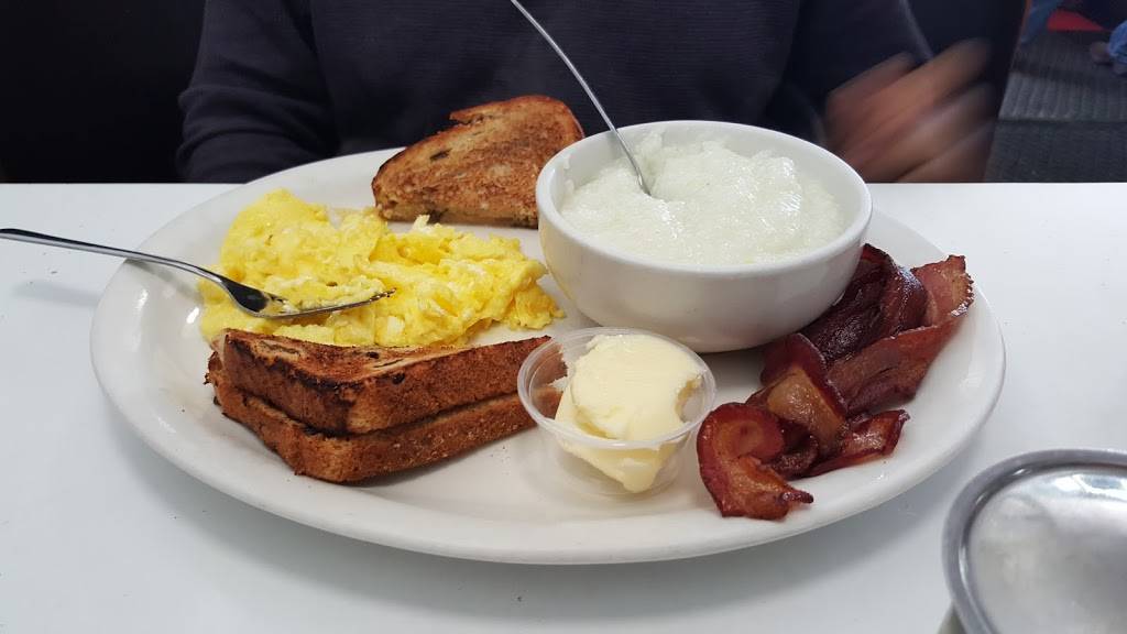 Morgs | restaurant | 520 Mulberry St, Waterloo, IA 50703, USA | 3192342416 OR +1 319-234-2416