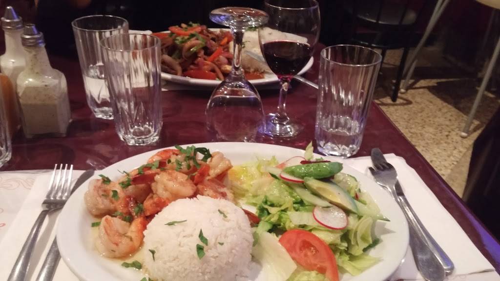 Casa Munayco | restaurant | 7091 Rue St-Hubert, Montréal, QC H2S 2N1, Canada | 5144393313 OR +1 514-439-3313