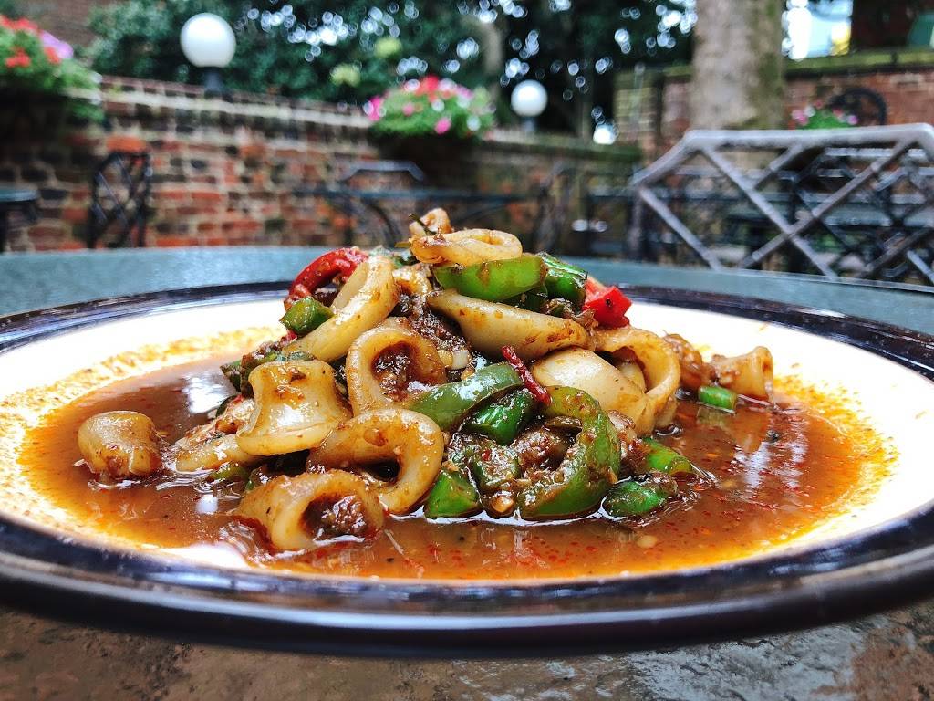 The Patio Thai Restaurant | restaurant | 103 E Cary St, Richmond, VA 23219, USA | 8044474615 OR +1 804-447-4615