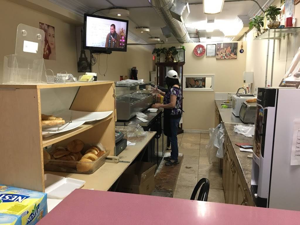 Banh Mi Givral Deli | restaurant | 210 King St E, Kitchener, ON N2G 2L2, Canada | 5197435558 OR +1 519-743-5558