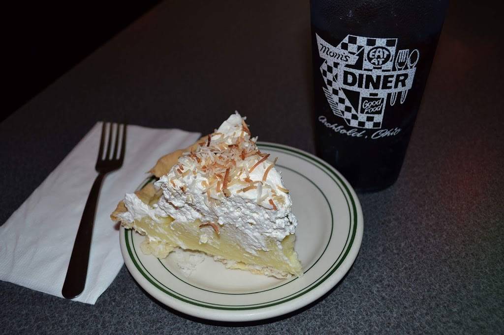 Moms Diner | restaurant | 213 N Defiance St, Archbold, OH 43502, USA | 4194455060 OR +1 419-445-5060