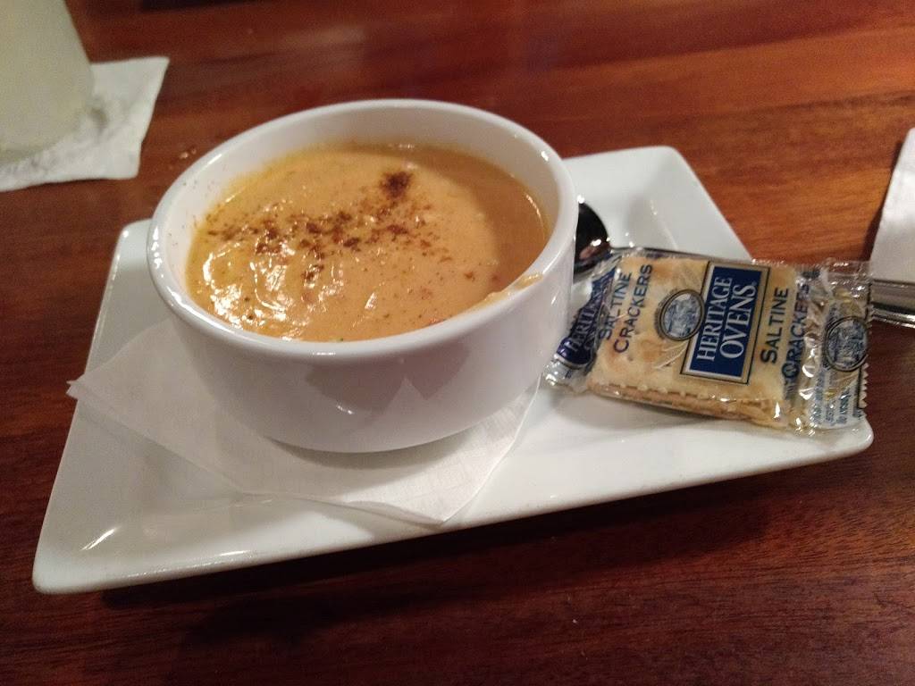 Rhetts River Grill & Raw Bar | restaurant | 2335 Seminole Trail Ste 100, Charlottesville, VA 22901, USA | 4349747818 OR +1 434-974-7818