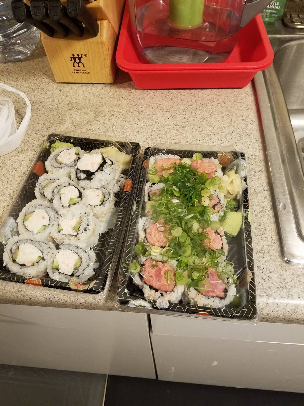 Sushi on Garfield | restaurant | 2409 Garfield Ave S, Monterey Park, CA 91754, USA | 3234907054 OR +1 323-490-7054