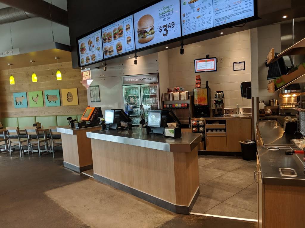 A&W Canada | restaurant | 1980 Ogilvie Rd, Gloucester, ON K1J 9L3, Canada | 6137479920 OR +1 613-747-9920