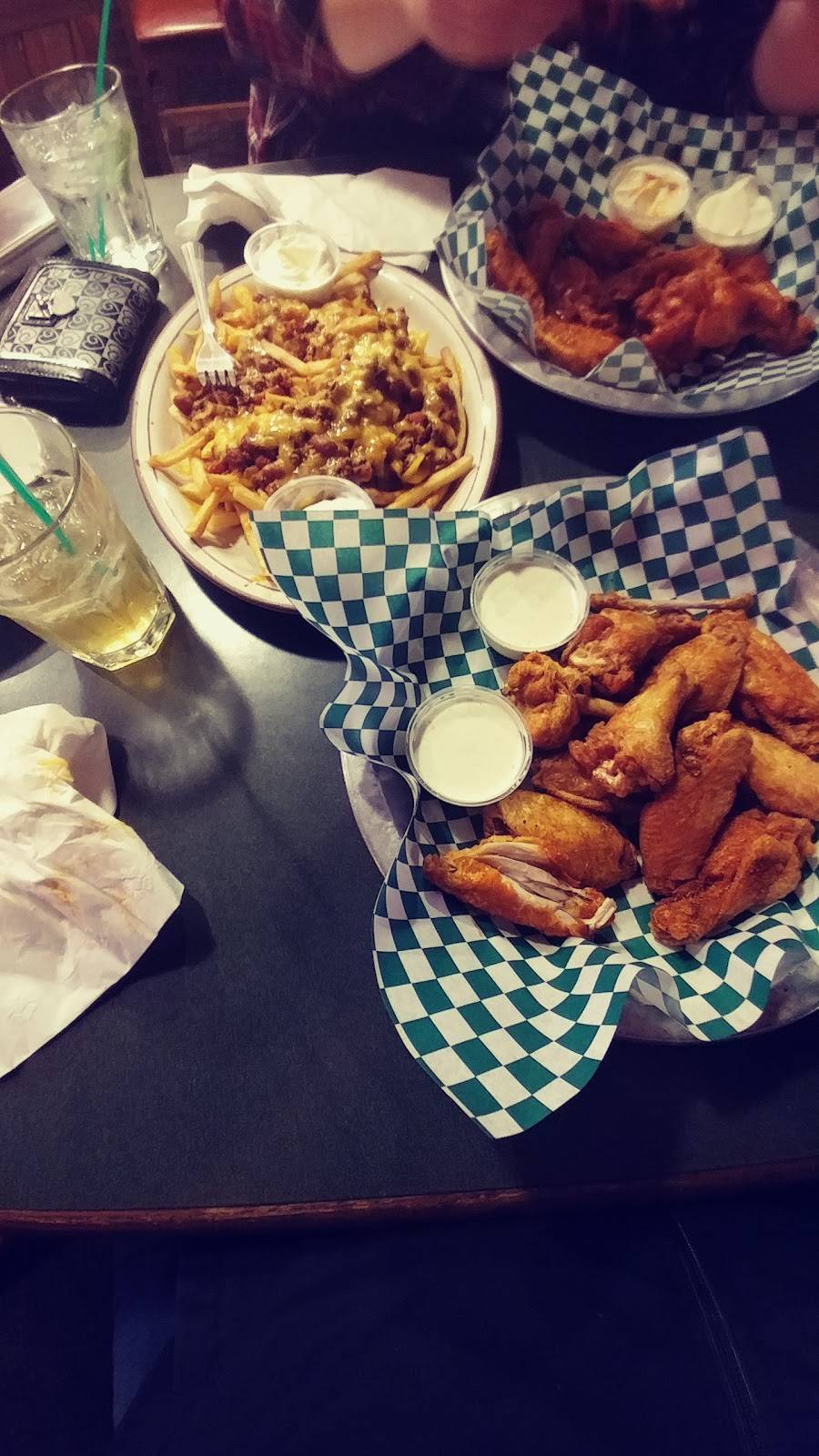 Broadway Bar & Grill | restaurant | 244 Broadway Ave, St Paul Park, MN 55071, USA | 6514599776 OR +1 651-459-9776