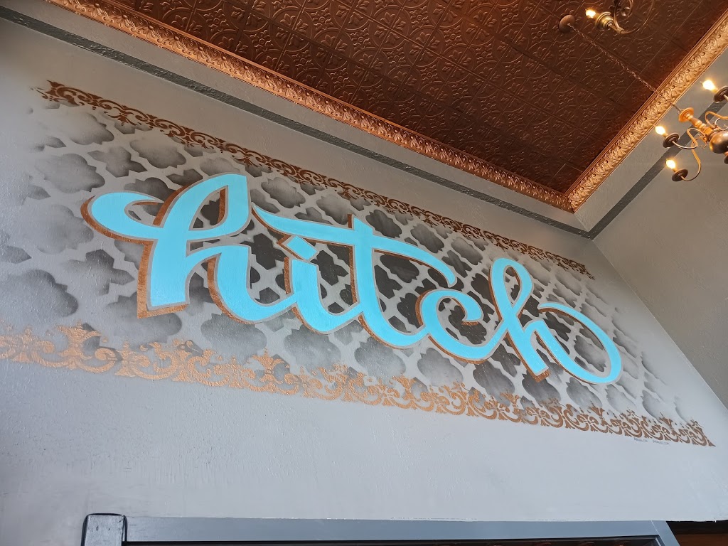 Hitch | restaurant | 300 Drayton St, Savannah, GA 31401, USA | 8888739567 OR +1 888-873-9567