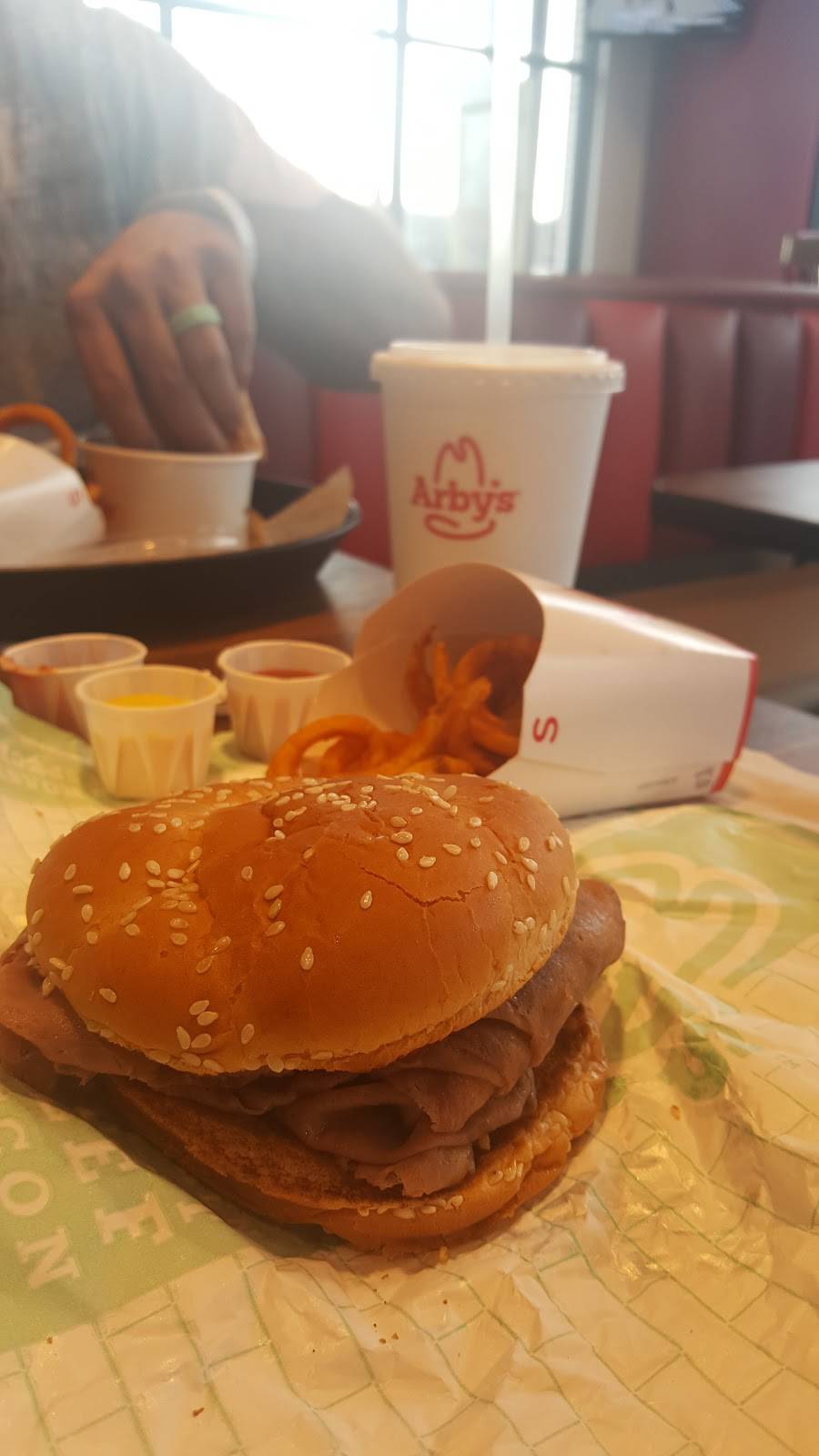 Arbys | restaurant | 1934 Jesse Jewell Pkwy, Gainesville, GA 30507, USA | 7705326463 OR +1 770-532-6463