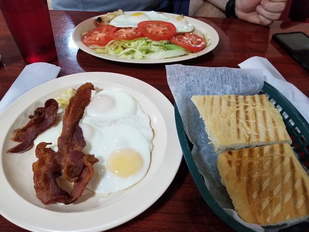 El Mambo ll Restaurant & Bakery | restaurant | 1515 SE 47th Terrace, Cape Coral, FL 33904, USA | 2399452587 OR +1 239-945-2587