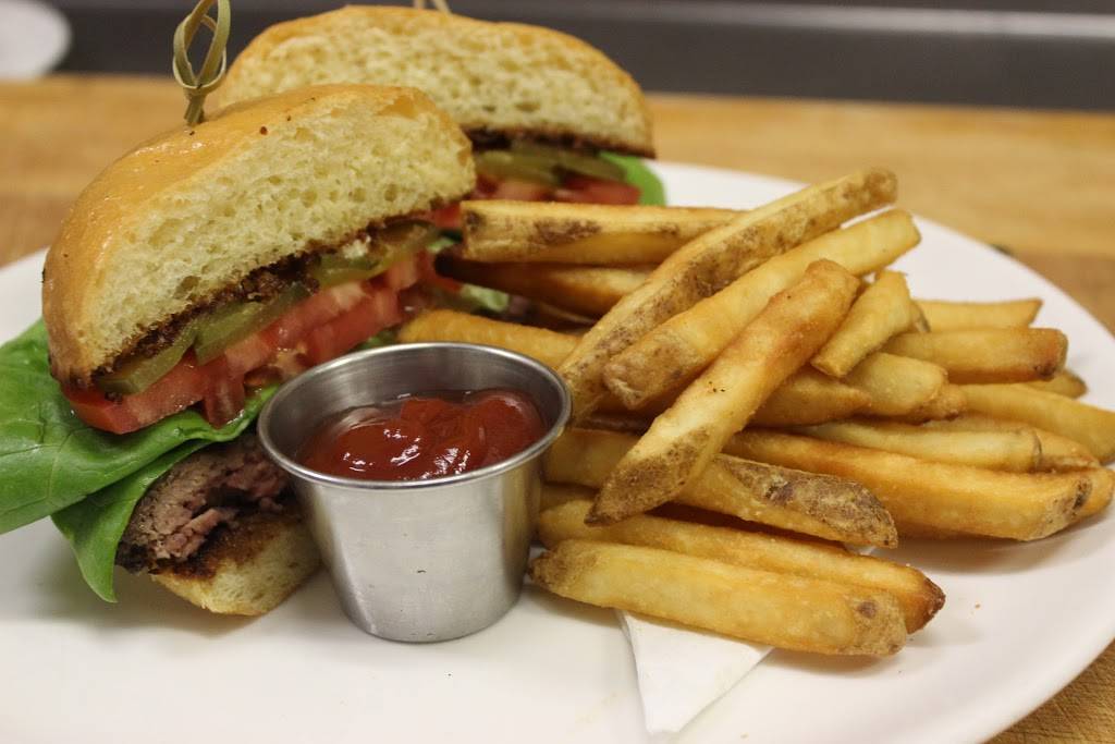 Henrys | meal takeaway | 16850 Jog Rd, Delray Beach, FL 33446, USA | 5616381949 OR +1 561-638-1949