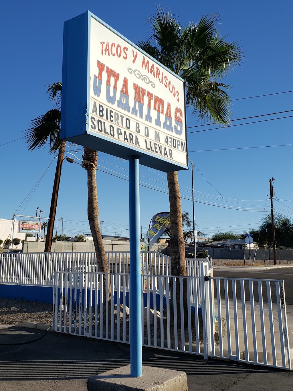 Juanitas Tacos y Mariscos | restaurant | 1344 W 8th St, Yuma, AZ 85364, USA | 9287263771 OR +1 928-726-3771
